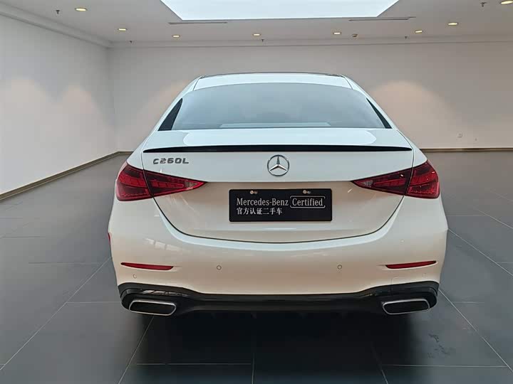 Фото 4 - Mercedes-Benz C-Class