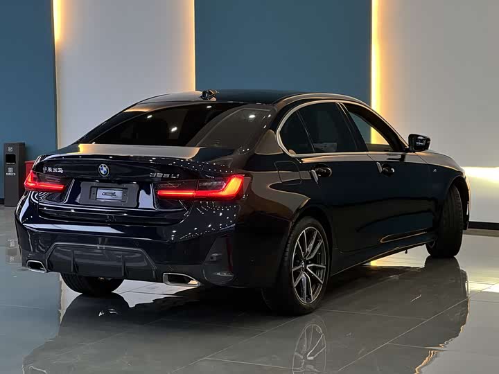 Фото 8 - BMW 3 Series