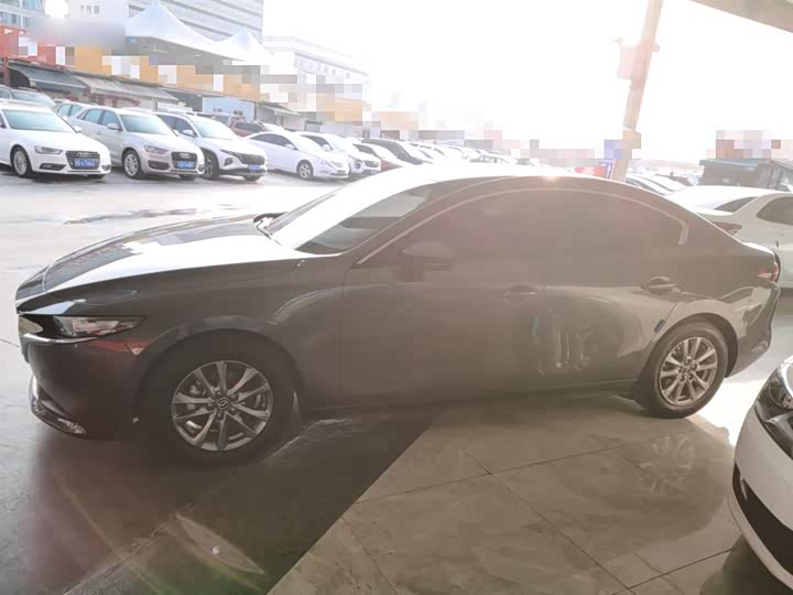 Фото 5 - Mazda 3 (Axela)