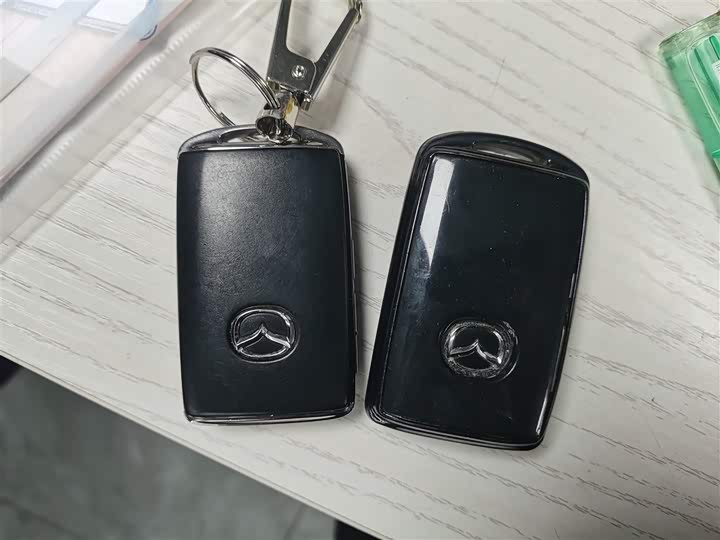 Фото 9 - Mazda 3 (Axela)