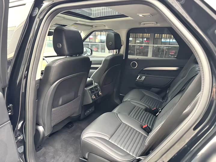 Фото 6 - Land Rover Discovery