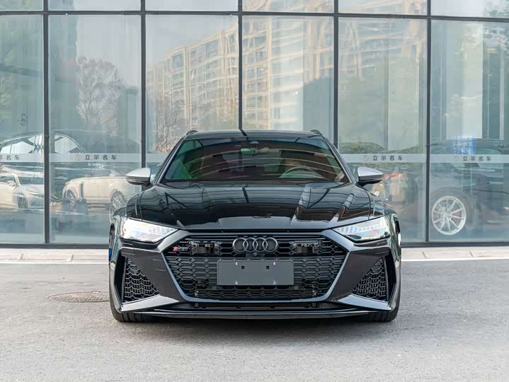 Фото 2 - Audi RS 6