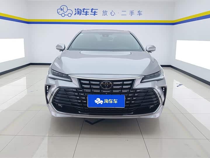 Фото 2 - Toyota Avalon