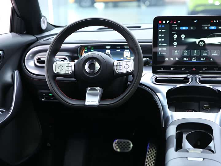 Фото 9 - Smart #1