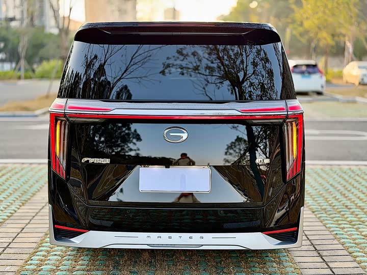 Фото 6 - GAC Trumpchi M8