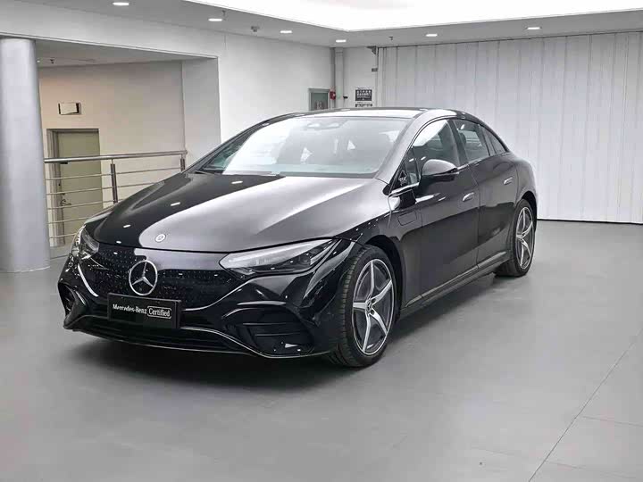 Фото 1 - Mercedes-Benz EQE