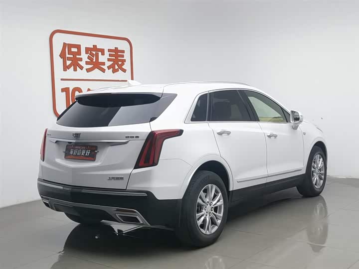 Фото 2 - Cadillac XT5