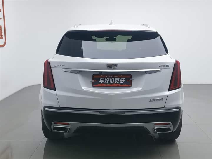 Фото 4 - Cadillac XT5