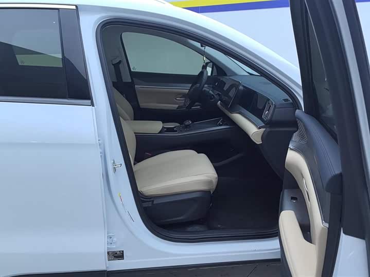 Фото 8 - BYD Song Pro Hybrid