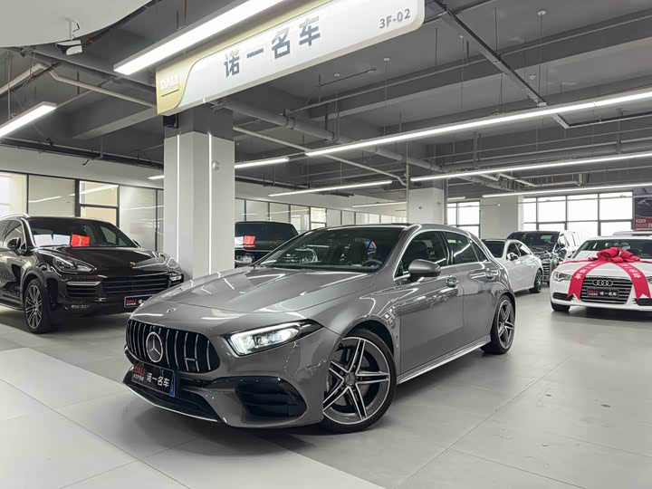 Фото 1 - Mercedes-Benz A-Class AMG