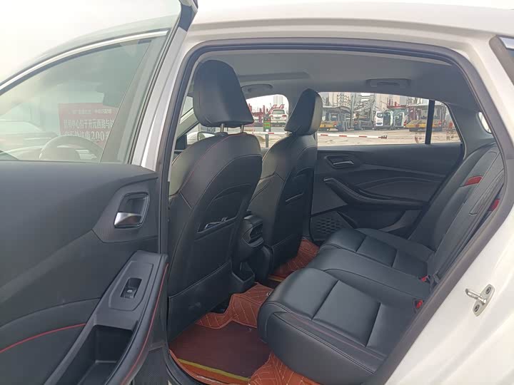 Фото 6 - MG Motor 5