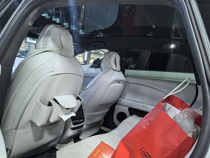 Фото 9 - XPeng F57