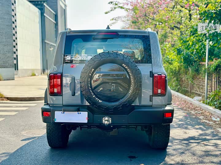 Фото 5 - Tank 300