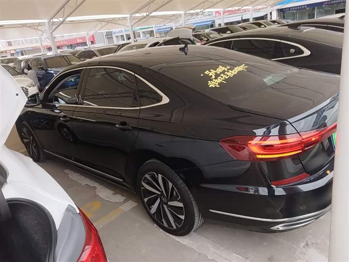 Фото 5 - Volkswagen Passat