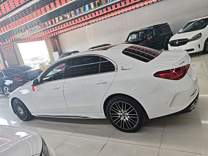 Фото 5 - Mercedes-Benz C-Class