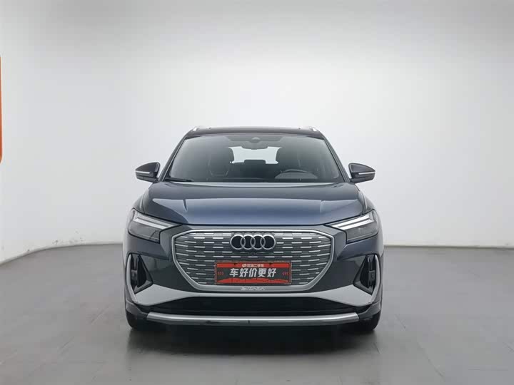 Фото 3 - Audi Q4 e-tron