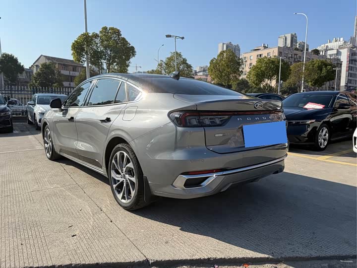 Фото 5 - Ford Mondeo