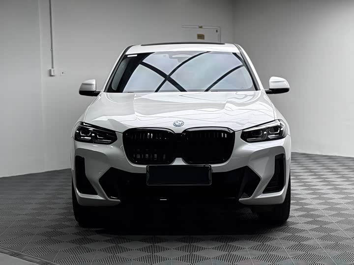 Фото 2 - BMW iX3