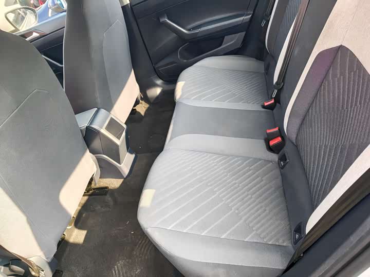 Фото 5 - Volkswagen Lavida