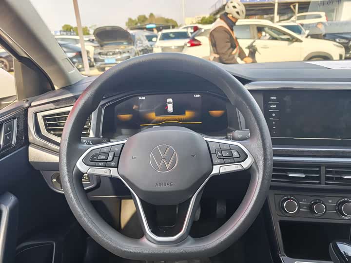 Фото 7 - Volkswagen Lavida