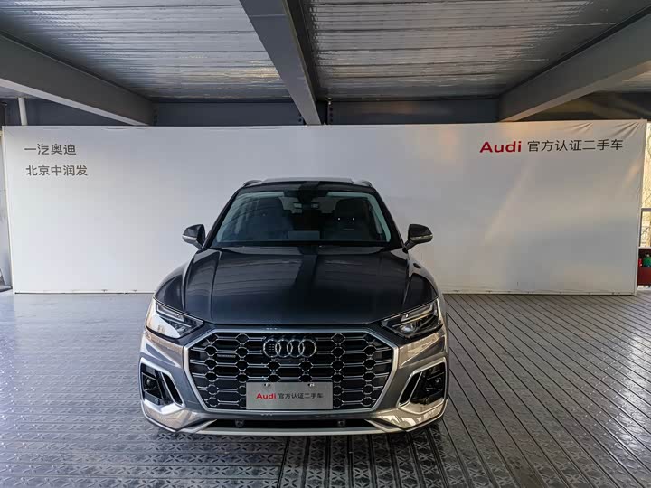 Фото 2 - Audi Q5L