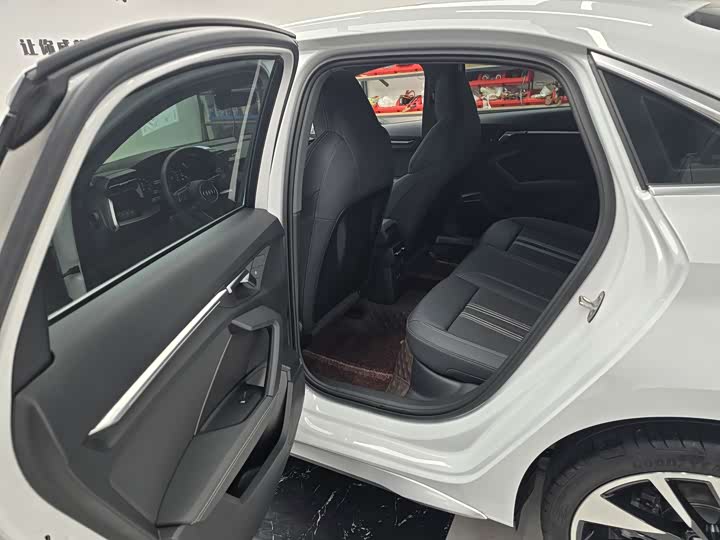 Фото 4 - Audi A3