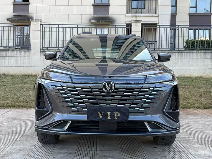 Фото 2 - Changan CS75 Plus