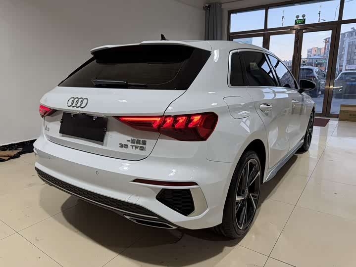 Фото 6 - Audi A3