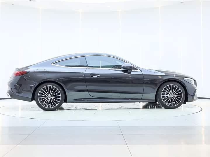 Фото 4 - Mercedes-Benz CLE-Class