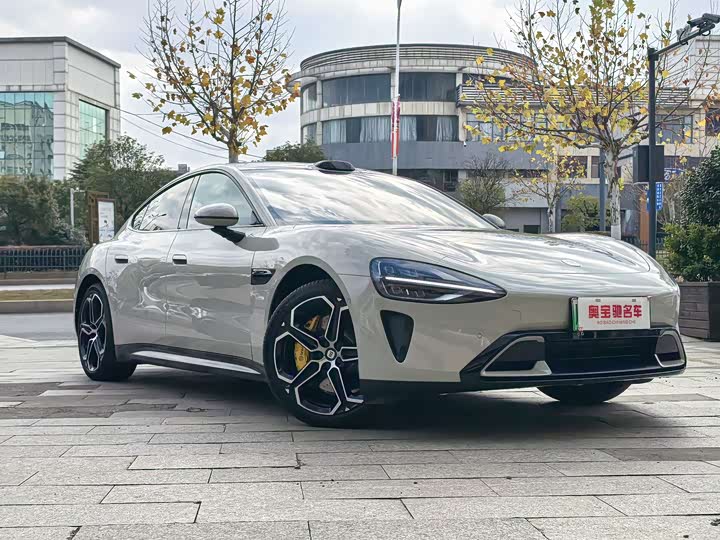 Фото 3 - Xiaomi SU7