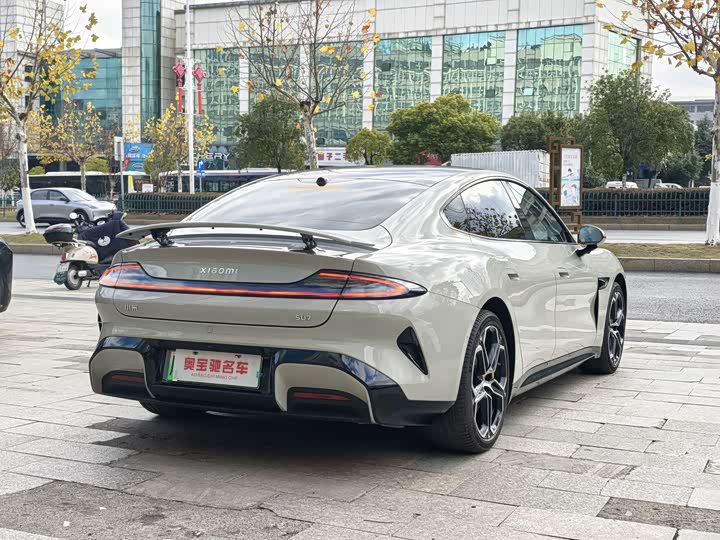 Фото 4 - Xiaomi SU7