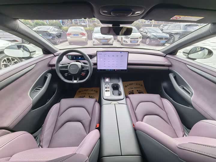 Фото 8 - Xiaomi SU7