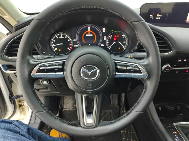 Фото 6 - Mazda 3 (Axela)