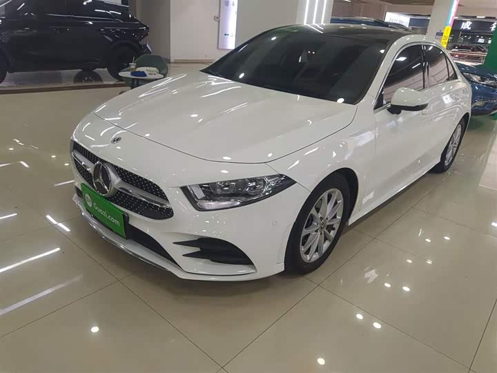 Фото 2 - Mercedes-Benz A-Class