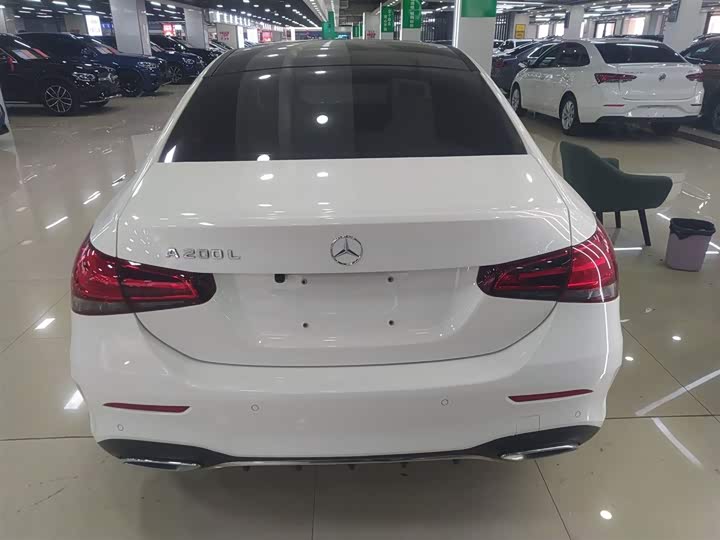 Фото 6 - Mercedes-Benz A-Class