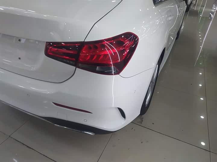 Фото 8 - Mercedes-Benz A-Class