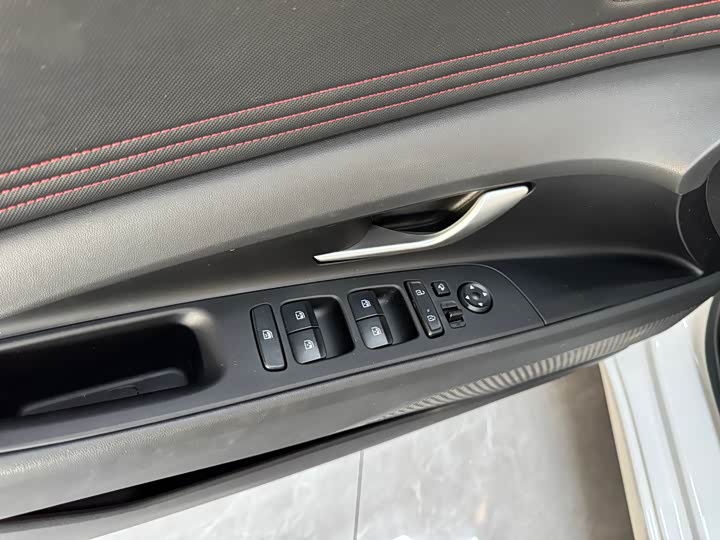 Фото 7 - Hyundai Elantra N line