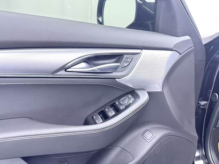 Фото 4 - Cadillac CT5