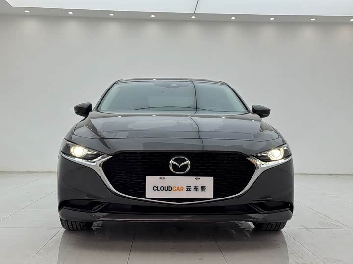 Фото 2 - Mazda 3 (Axela)