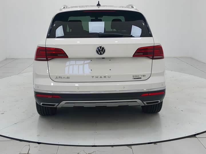Фото 7 - Volkswagen Tharu