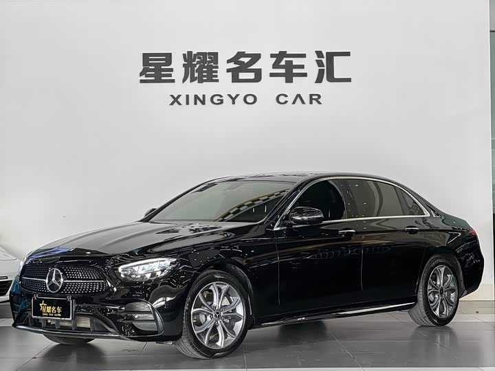 Фото 1 - Mercedes-Benz E-Class