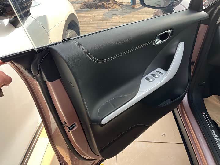 Фото 6 - Smart #1