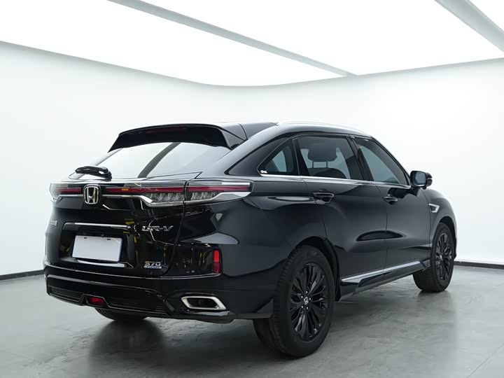 Фото 4 - Honda UR-V