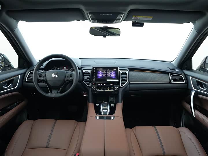 Фото 7 - Honda UR-V