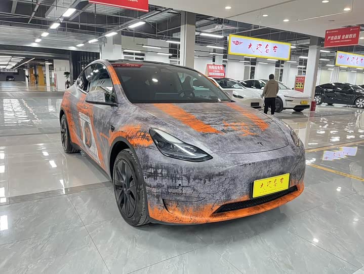 Фото 4 - Tesla Model Y