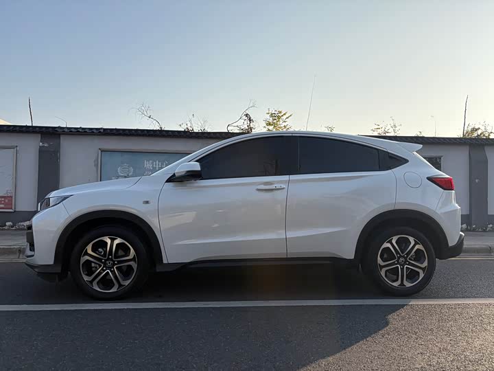 Фото 7 - Honda XR-V