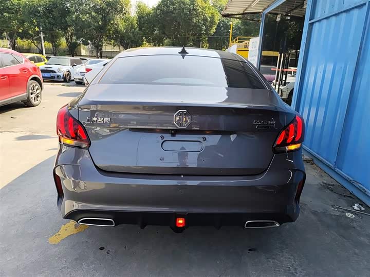 Фото 6 - MG Motor 5