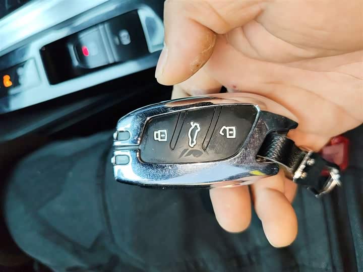 Фото 9 - MG Motor 5