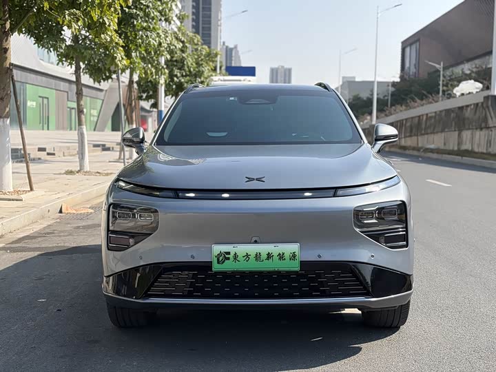 Фото 1 - XPeng G9