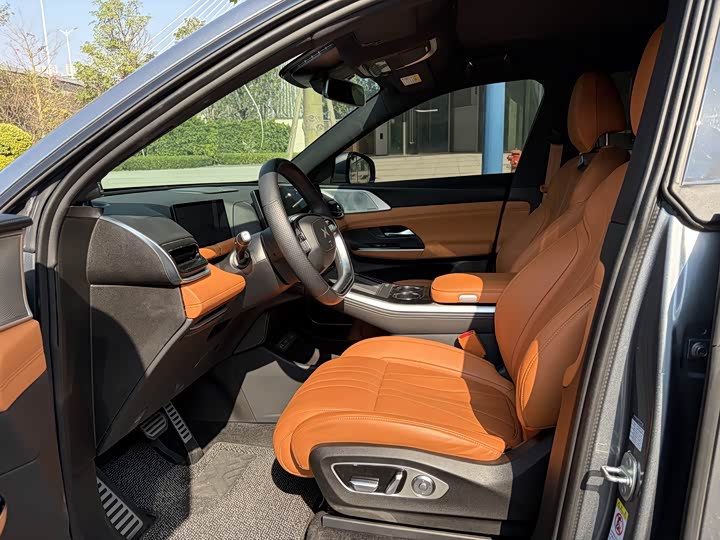 Фото 4 - XPeng G9